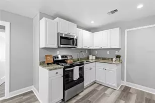 15124 N 19th St, Lutz, FL 33549 - Photo 11