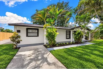 6911 Reindeer Road, Tampa, FL 33619 - Photo 21