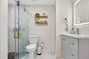 2010 E Palm Ave, Tampa, FL 33605 - Photo 17