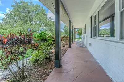 863 Bay Breeze Terrace, Largo, FL 33770 - Photo 5
