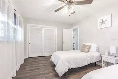 863 Bay Breeze Terrace, Largo, FL 33770 - Photo 23