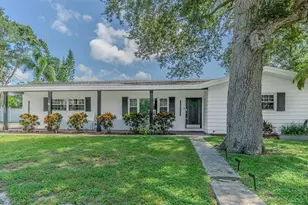 863 Bay Breeze Terrace, Largo, FL 33770 - Photo 1