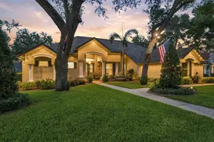 5105 Sylvan Oaks Dr, Valrico, FL 33596 - Photo 1