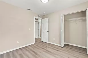 6417 28th St N, Saint Petersburg, FL 33702 - Photo 31