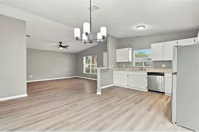 6417 28th Street N, Saint Petersburg, FL 33702 - Photo 11