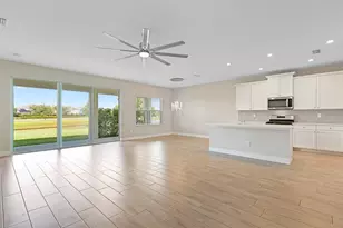 5420 Silver Sun Dr, Apollo Beach, FL 33572 - Photo 3