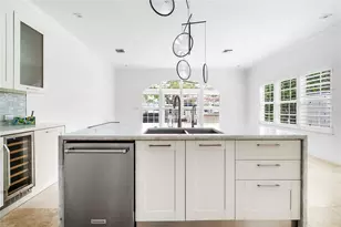 2709 NE 15th St, Fort Lauderdale, FL 33304 - Photo 13