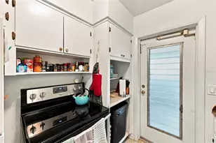 1154 Angle Rd, Dunedin, FL 34698 - Photo 11
