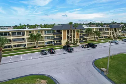4700 Cove Circle #102, Saint Petersburg, FL 33708 - Photo 39