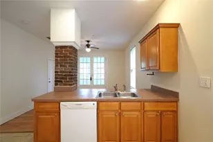 838 6th St N, Saint Petersburg, FL 33701 - Photo 3