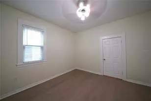 838 6th St N, Saint Petersburg, FL 33701 - Photo 15