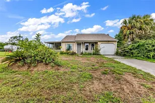 18231 Steele Ave, Port Charlotte, FL 33948 - Photo 3