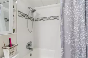 2750 E Bay Dr, Largo, FL 33771 - Photo 27