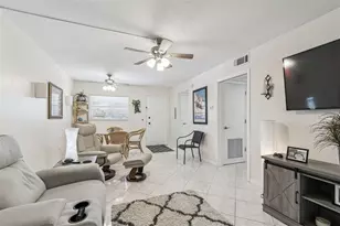 2750 E Bay Dr, Largo, FL 33771 - Photo 15