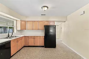 5030 Aragon Wy S, Saint Petersburg, FL 33705 - Photo 11