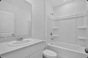 13713 Shellmore Ave, Palmetto, FL 34221 - Photo 11