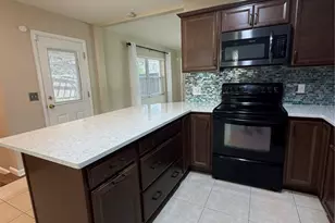 11596 116th St, Largo, FL 33778 - Photo 7