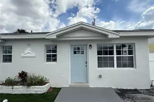 119 147th Ave E, Madeira Beach, FL 33708 - Photo 1
