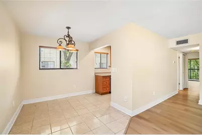 11722 Raintree Lake Lane #D, Temple Terrace, FL 33617 - Photo 7