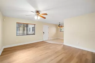 11722 Raintree Lake Ln, Temple Terrace, FL 33617 - Photo 13