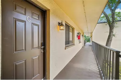 11722 Raintree Lake Lane #D, Temple Terrace, FL 33617 - Photo 33