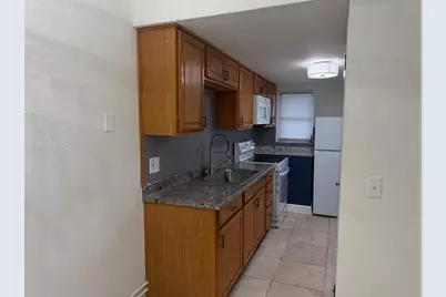 8709 N Mandarine Place #A, Tampa, FL 33617 - Photo 9