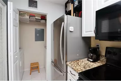 10110 Winsford Oak Boulevard #618, Tampa, FL 33624 - Photo 5