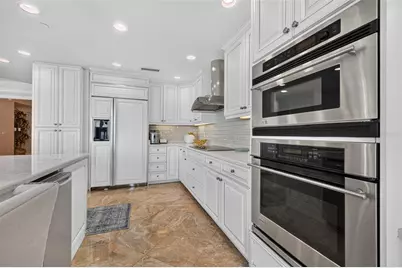400 Beach Drive NE #1004, Saint Petersburg, FL 33701 - Photo 21