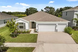 6016 Wandering Willow Dr, Wesley Chapel, FL 33545 - Photo 1