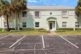 4859 Coquina Key Dr SE, Saint Petersburg, FL 33705 - Photo 1