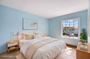 4859 Coquina Key Dr SE, Saint Petersburg, FL 33705 - Photo 11