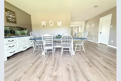 102 Glen Ridge Avenue, Temple Terrace, FL 33617 - Photo 7