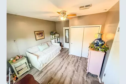 102 Glen Ridge Avenue, Temple Terrace, FL 33617 - Photo 29