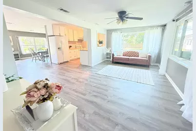 102 Glen Ridge Avenue, Temple Terrace, FL 33617 - Photo 15