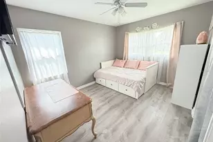 102 Glen Ridge Ave, Temple Terrace, FL 33617 - Photo 41