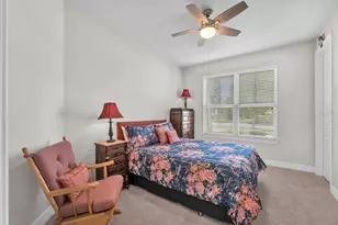 5708 Esker Falls Ln, Lithia, FL 33547 - Photo 19