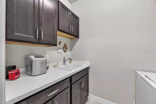 5708 Esker Falls Ln, Lithia, FL 33547 - Photo 23