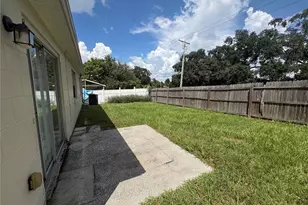 432 Regal Park Dr, Valrico, FL 33594 - Photo 15
