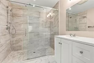 4601 Chancellor St NE, Saint Petersburg, FL 33703 - Photo 17