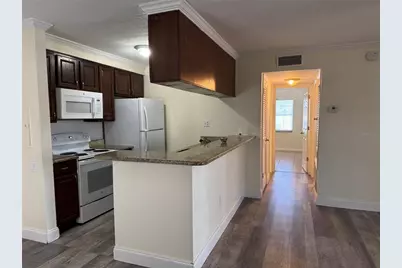 5306 W Kennedy Boulevard #112, Tampa, FL 33609 - Photo 11