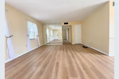 1130 Rue Des Chateaux #2A, South Pasadena, FL 33707 - Photo 3