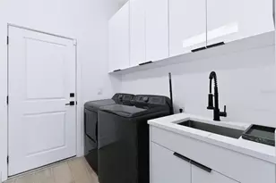 2143 W St Conrad St, Tampa, FL 33607 - Photo 27