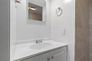 8705 N 13th St, Tampa, FL 33604 - Photo 15