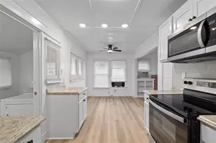 8705 N 13th St, Tampa, FL 33604 - Photo 13