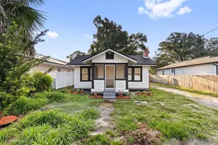 8705 N 13th St, Tampa, FL 33604 - Photo 1