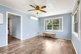 805 E Lambright St, Tampa, FL 33604 - Photo 13