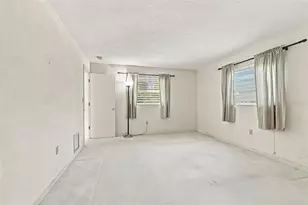 11161 105th Ave, Seminole, FL 33778 - Photo 31