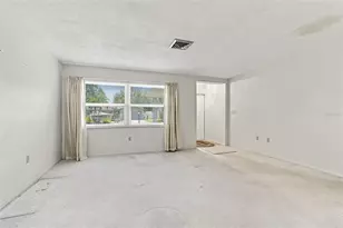 11161 105th Ave, Seminole, FL 33778 - Photo 9