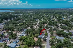 1754 27th St S, Saint Petersburg, FL 33712 - Photo 29