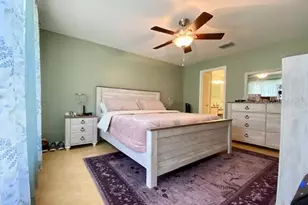 17740 Esprit Dr, Tampa, FL 33647 - Photo 9